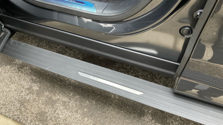 Land Rover Range Rover Sport 4.4 P530 V8 Autobiography 5dr Auto Petrol Estate